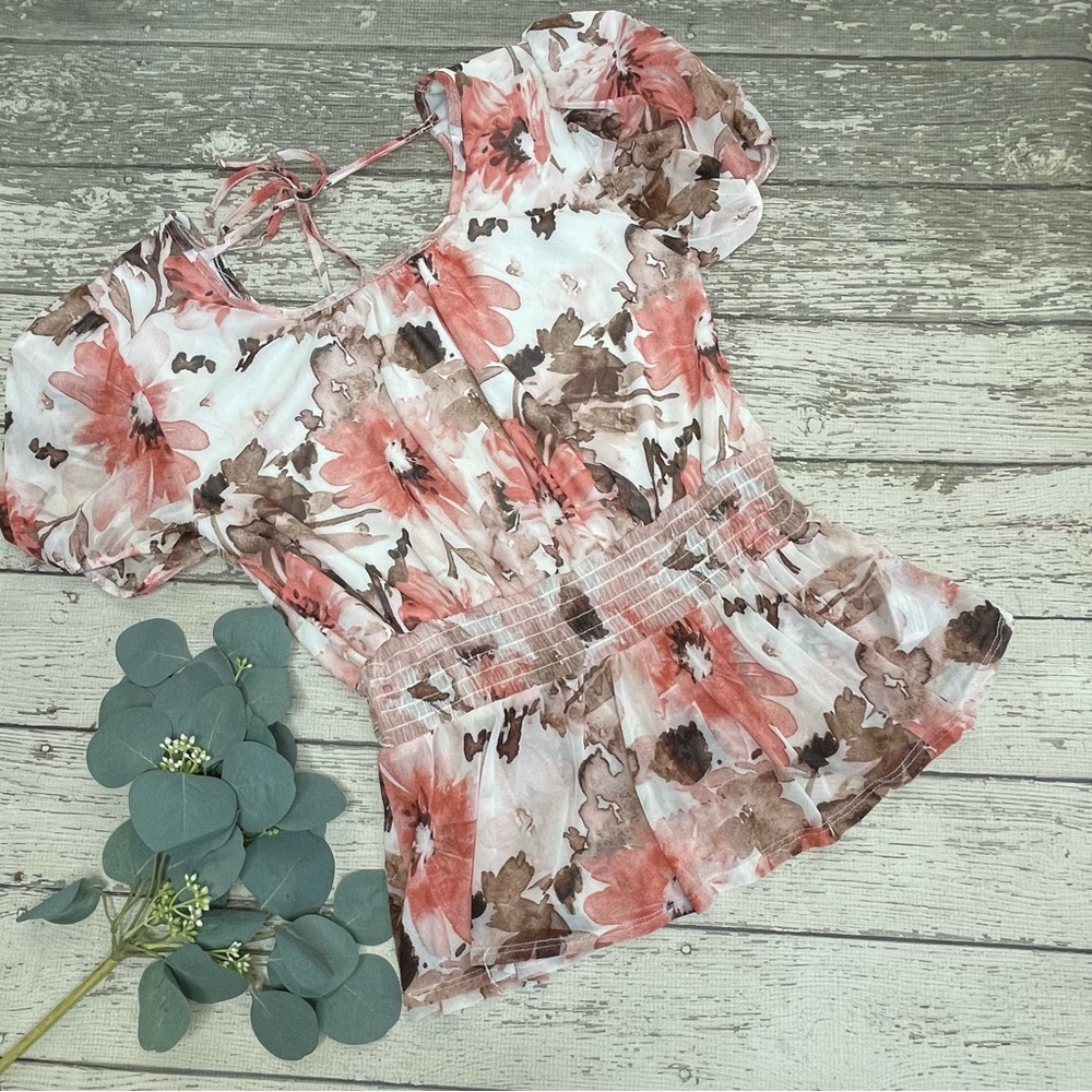 A Love Story Floral Puff Sleeve Top